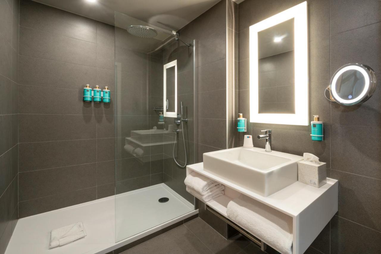 Novotel Paris 20 Belleville Bagian luar foto